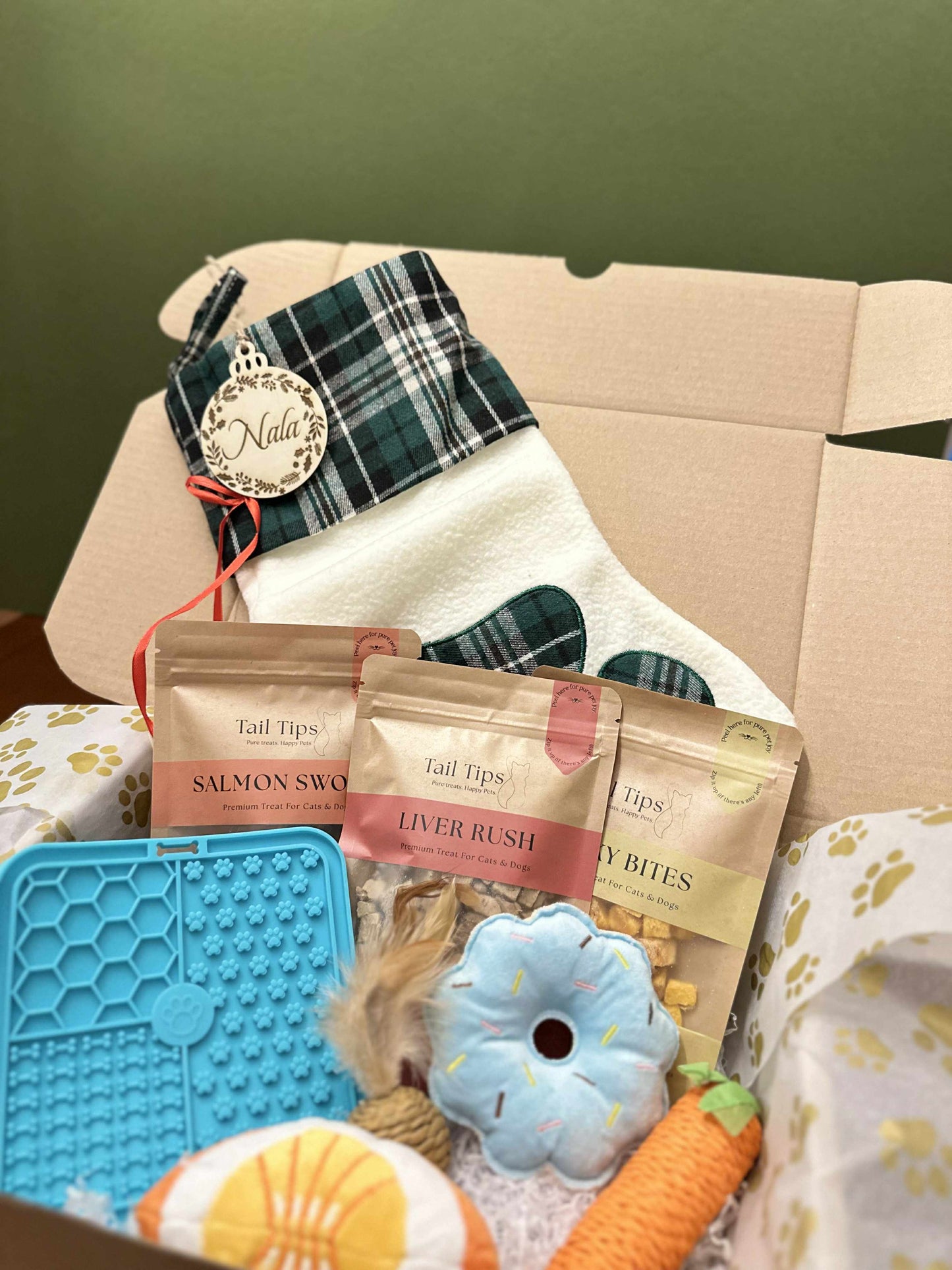 Personalised Pet Christmas Sock Gift Set for Cats & Dogs | Pet Name Engraving | Tail Tips UK - Tail Tips