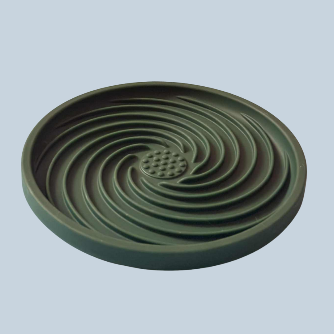 Slow & Steady - 2-in-1 Slow Feeder Bowl & Lick Mat | Calmer Mealtimes | Tail Tips UK - Tail Tips